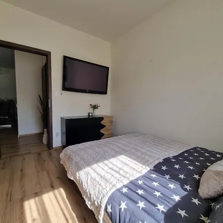 Appartement Leda Pihenohaz By Bltn Siófok